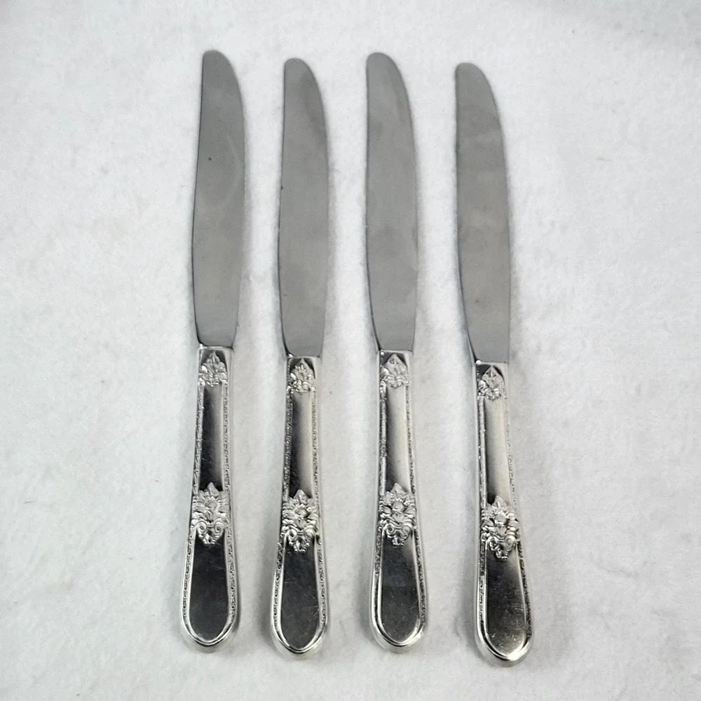 1847 Rogers & Bros Adoration Int'l Silverplate Butter Knives 8.5